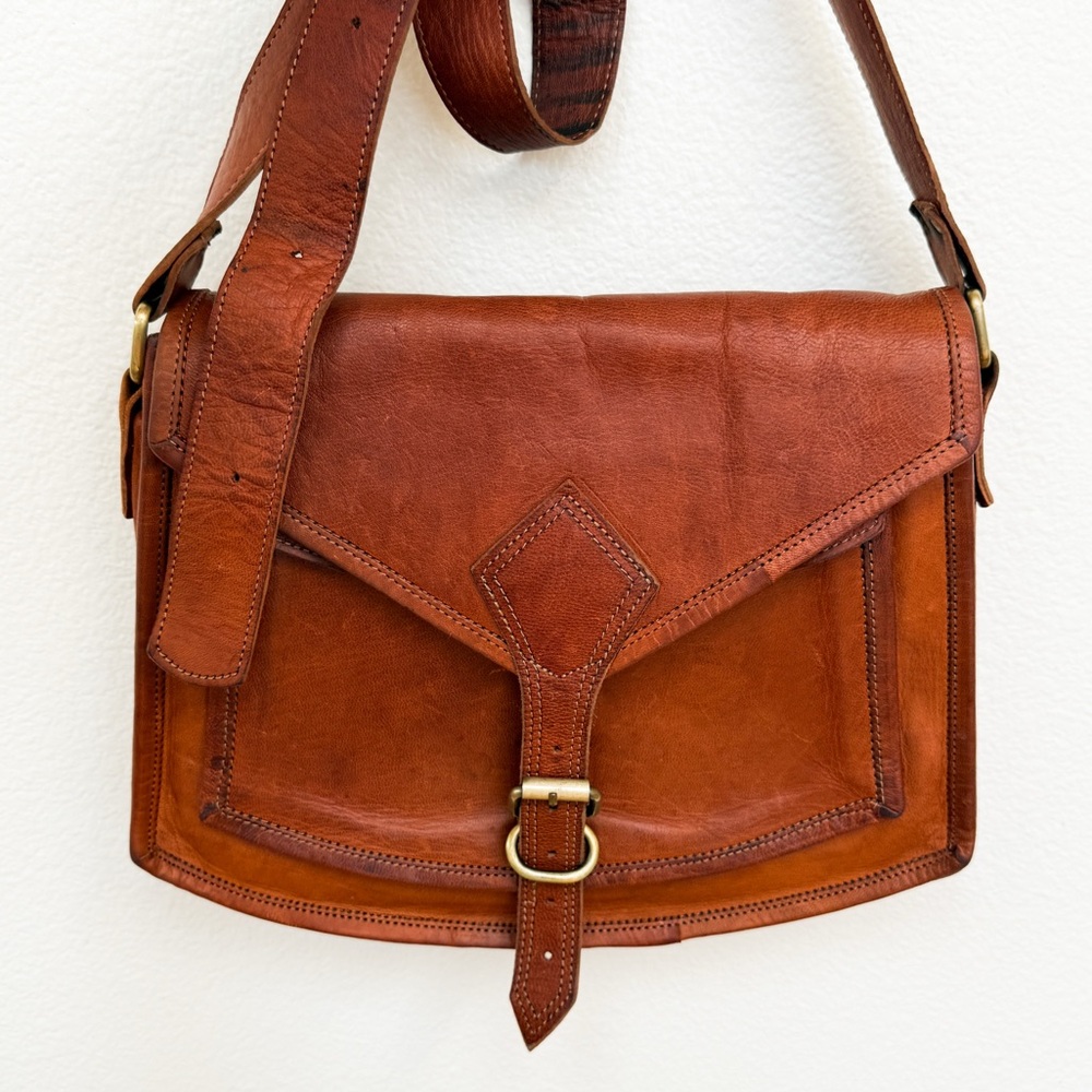 Vintage Leather Satchel Women’s Purse
